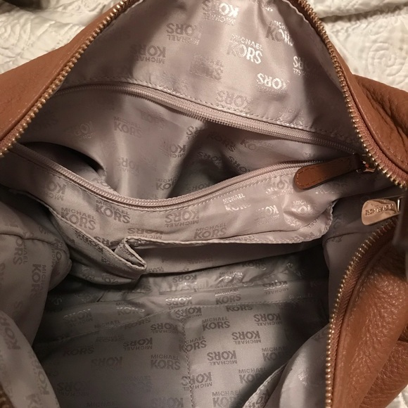 Michael Kors Bag - Picture 8 of 8